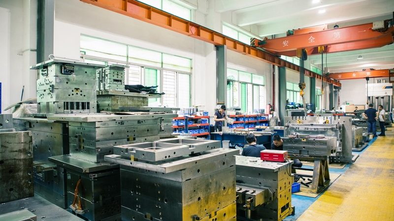 深圳拉伸模具与冲压模具：揭秘制造工艺与选型要点