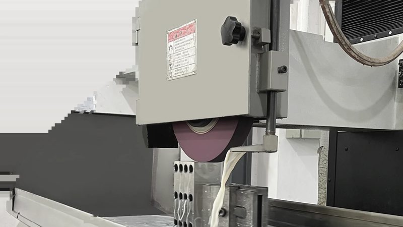 注塑模具加工成本揭秘：影响价格的关键因素