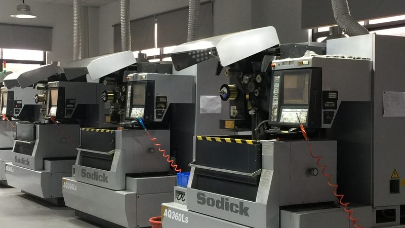 家电注塑模具：揭秘其背后的技术秘密与品牌选择